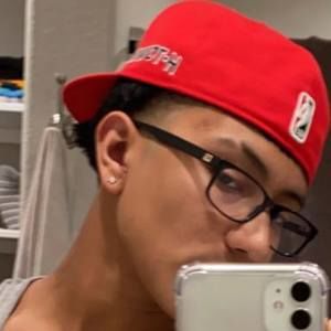 Meet your Posher, Aiden